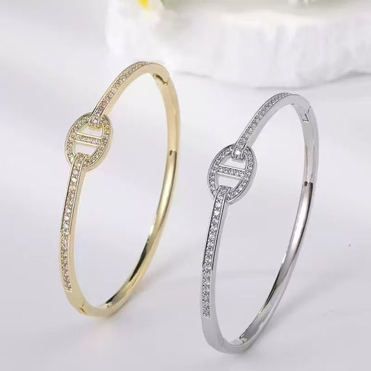 Single link bangle