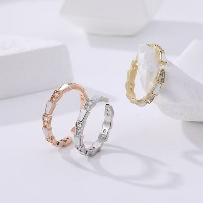 Snake sking ring
